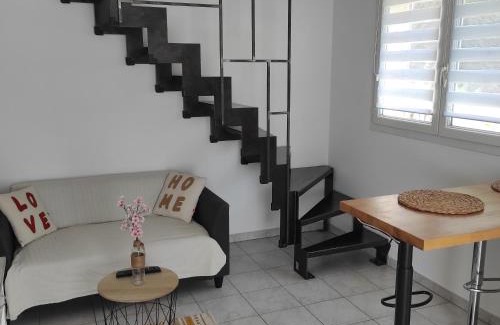 Aubenas Apartamento | Duplex 24m2 classé 2 étoiles à 2km d'Aubenas