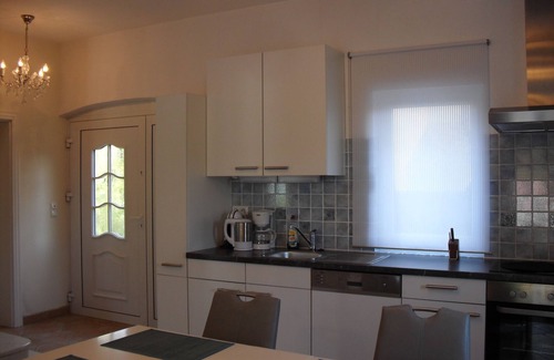 San Giorgio di Livenza Apartamento | 85m² duplex en el río Livenza, con piscina, alquiler de botes