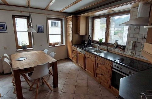 Ediger Apartamento | Duplex apartment for families/groups/2 bedrooms