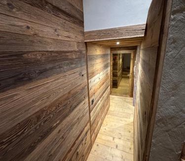 Megeve Apartamento | Duplex aux pieds des pistes à Rochebrune