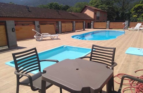 Maresias Chalet De Esquí | CHALES DÚPLEX - JUNTO AL MAR VERDE