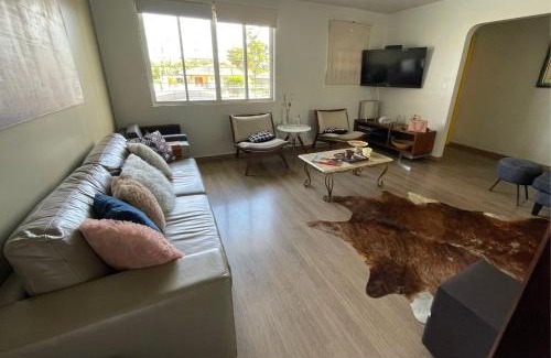 Cabral Apartamento | Duplex completo em Curitiba, bairro Cabral - pet friendly
