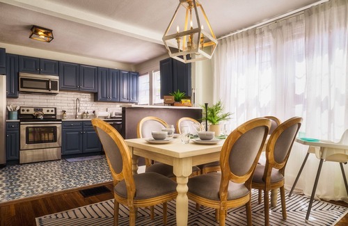 Wesley Heights Casa | Duplex Featured in Charlotte Magazine! Oct Open!