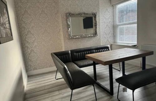 Liverpool Casa | Duplex In Central Liverpool Apartment