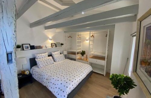 Wettolsheim Apartamento | DUPLEX Le 12 - Appartement avec terrasse dans le vignoble - 5 mn du centre de Colmar