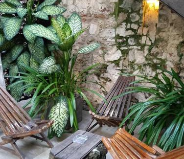 Pie del Cerro Apartamento | DUPLEX RESTAURADO EN GETSEMANI