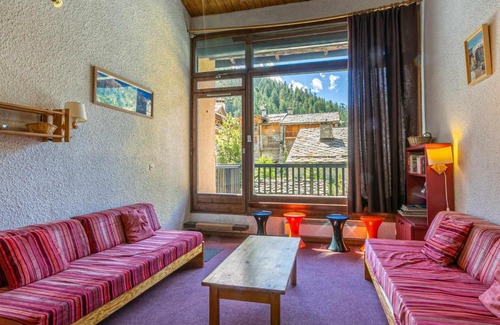Val-d'Isere Apartamento | Duplex rustique avec grande terrasse au Sud, proche vieux Val-d'Isère - FR-1-694-310