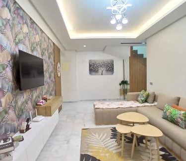 Ain Harrouda Apartamento | Duplex Vue Piscine et Jardin Océan Park à Zenata City Eco