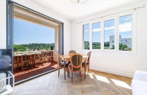 Cap-d'Antibes Apartamento | Duplex with View on the Cap d'Antibes