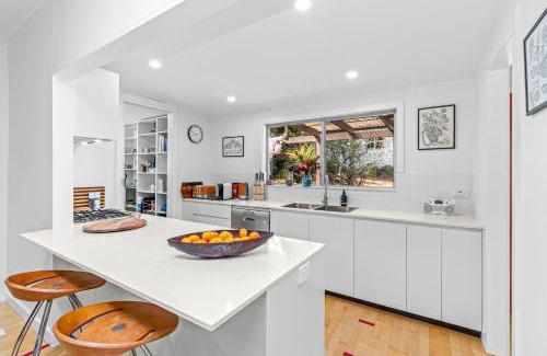 South Durras Casa | Durras Cottage managed by Batemans Bay Accom