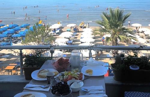 Rade Apartamento | Durres Strand direkt am Meer