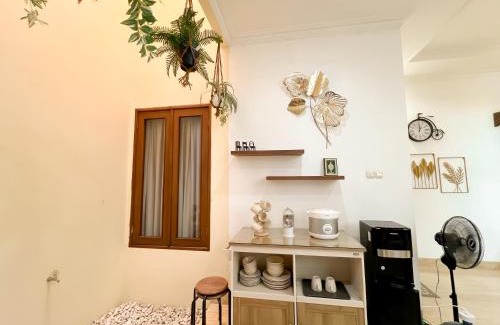 Jakarta Casa | Durti Indah Homestay