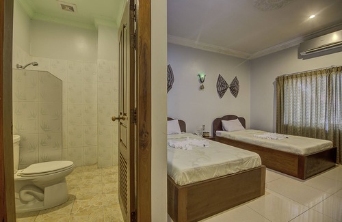 Siem Reap Hotel | DV Angkor Villa