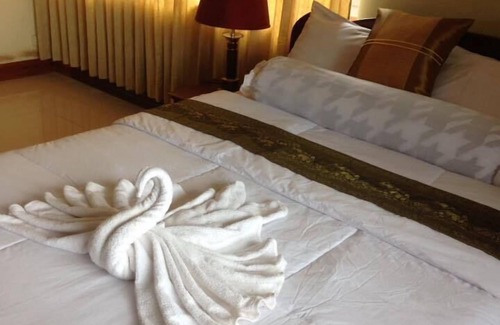 Siem Reap Hotel | DV Angkor Villa