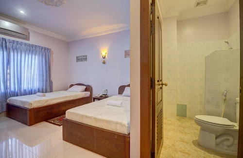 Siem Reap Hotel | DV Angkor Villa