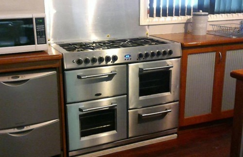 Dwellingup Casa | Escape de vivienda. Gran casa opp Forest. Duerme 8, 1. 5 baños. Juegos Rm