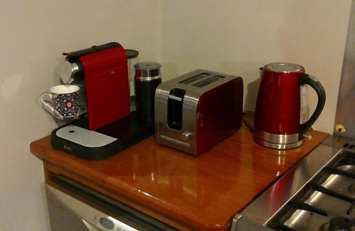 Dwellingup Casa | Escape de vivienda. Gran casa opp Forest. Duerme 8, 1. 5 baños. Juegos Rm