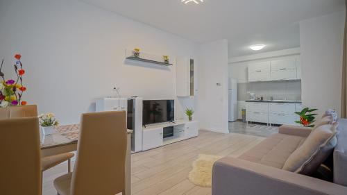 Tractorul Apartamento | Dynamic Studio Coresi