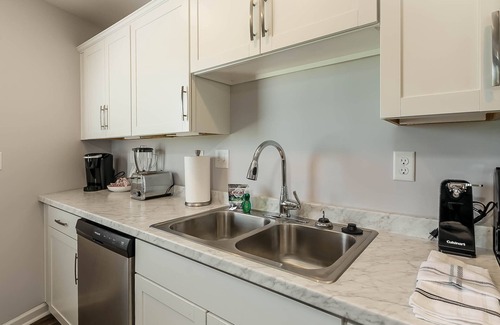 Tuscaloosa Casa | Dynasty Dome 903 - Book for Football Season!