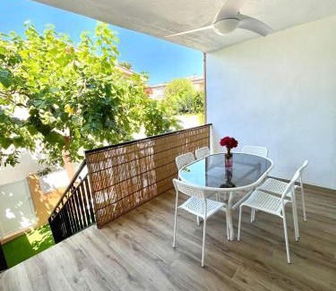 Benicassim Casa | E N C A N T I S O L - Encanto y SOL a un paso del MAR con piscina