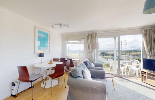 Hayle Casa | E28 HI-Up, Riviere Towans
