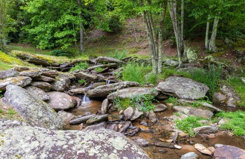 Banner Elk Casa | Eagle Ridge Creek