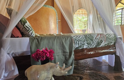 Shimoni Casa | Eagle Suite 38m2 en Villa 560 m2, Vista al Océano Índico