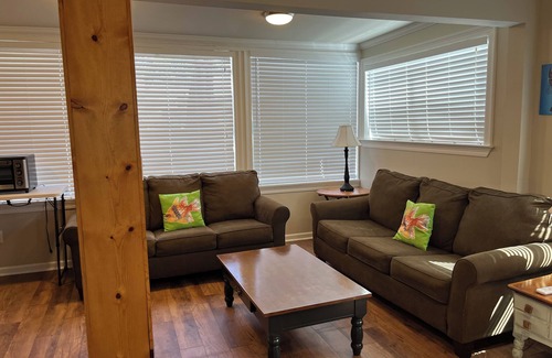 Ventress Villa | EAGLES NEST #1 AT SUN PERCH VILLAS. BEAUTIFUL VIEWS OF FALSE RIVER!