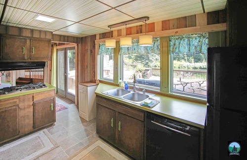 Gaines Casa | Pueblo De La Jerarquía De Eagles En La Cala Prístina Del Pino. ¡Grande para la familia consiga Togethers!