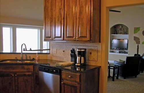 Climax Springs Casa | "EAGLES REST" Canal principal frente al lago, ¡Vistas increíbles!