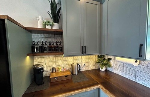 Cathlamet Casa | Eagles View Waterfront Luxury Retreat W/Outdoor Tub. On Columbia River Cathlamet