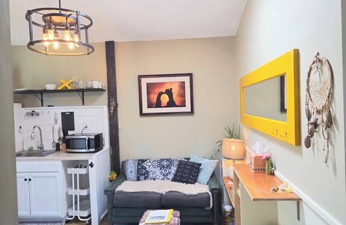 Tucson Apartamento | Early Birds Guest House in Central Tucson. Your Casita awaits.