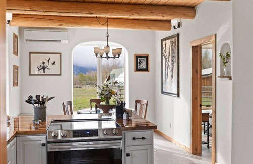 Stevensville Casa | Earth & Sky Bitterroot Unit