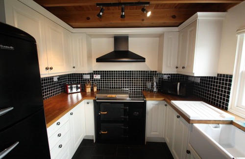 Slate Islands Cabaña | Easdale Cottage - unique island, stunning sea views