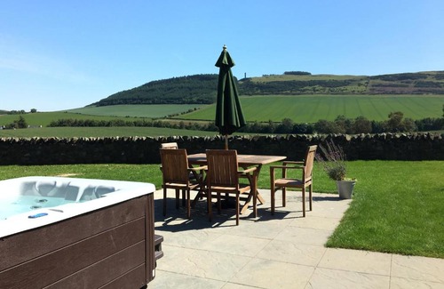 Cupar Casa | East Cottage Parbroath Farm near Cupar in Fife
