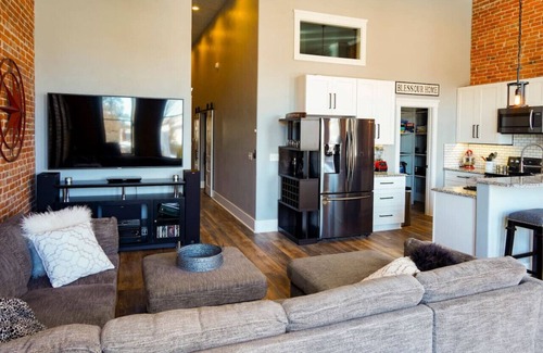 Baker City Apartamento | East Empire Theatre Loft