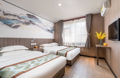 Dongcheng Hotel | East Sacred Hotel ( the Forbidden City San Li Tun）