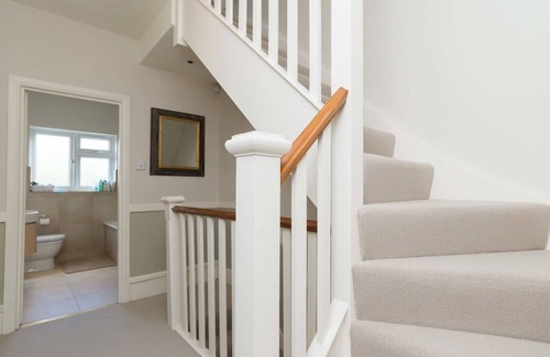 Mortlake Casa | East Sheen. - Cinco Habitaciones Casa, Capacidad 8