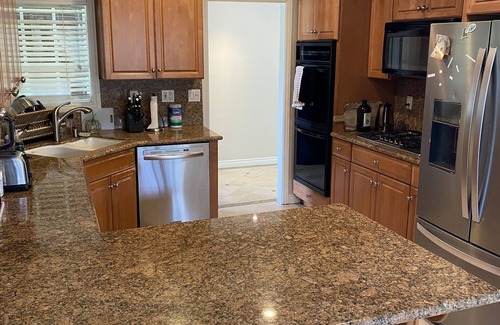 East Side Costa Mesa Casa | House with a pool 3.5 miles from the beach