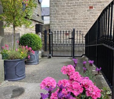 Barnard Castle Casa | East View House, Stunning Chapel Conversion