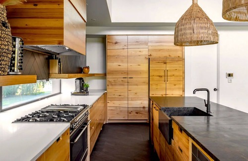 Parker Lane Casa | Eastside Mansion Pool Rainey St 7 min Drive