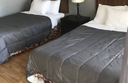 Woodstock Hotel | Eastwood Motel