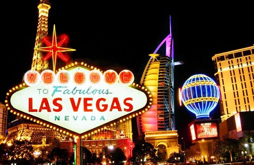Las Vegas Complejo | Easy access to the National Finals Rodeo and to the Las Vegas Strip.