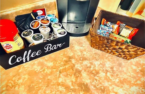 Eau Claire Casa | Eau Claire’s south side, Sunroom, 3BR,4 beds, 1BA