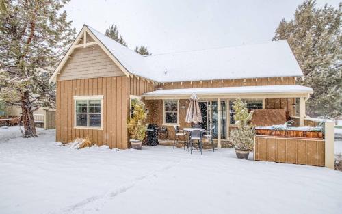 Redmond Casa | Eazy Inn at Eagle Crest - Meredith Lodging