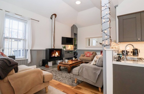 Knodishall Cabaña | EBENEZER CHAPEL, pet friendly in Saxmundham