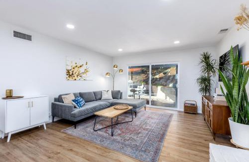 La Mesa Casa | Echo by Coast to Cactus - Family-Friendly Home