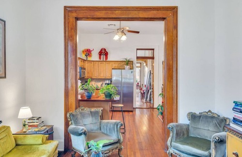 Treme Casa | Eclectic Duplex | Lovely Yard, Live Like a Local