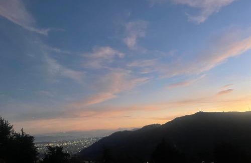 Bogota Apartamento | Eco Cabaña de Olga con vistas a la ciudad de Bogota