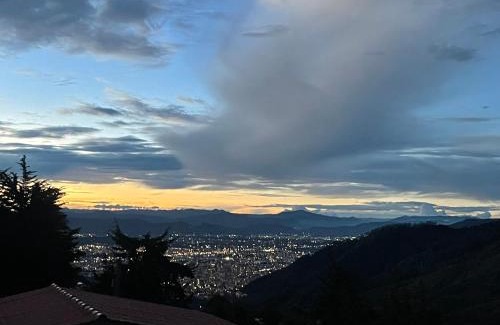 Bogota Apartamento | Eco Cabaña de Olga con vistas a la ciudad de Bogota